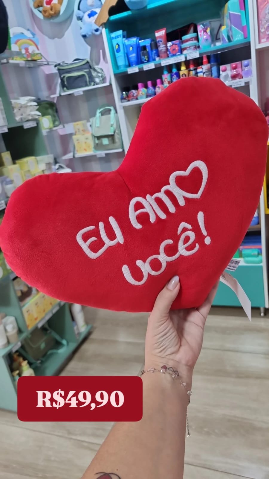 PELÚCIA CORAÇÃO SEM BRAÇOS: EU AMO VOCÊ