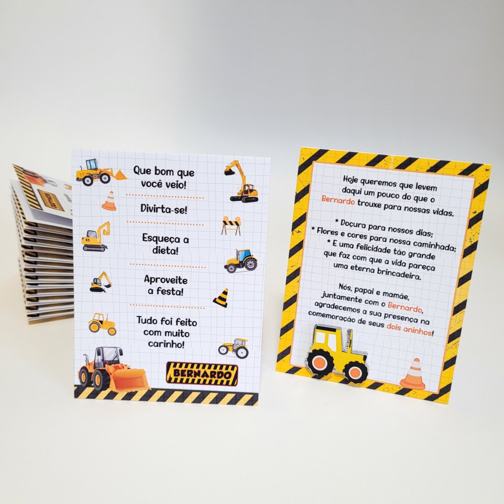 Cartão de Mesa Card Duplo - Tratores