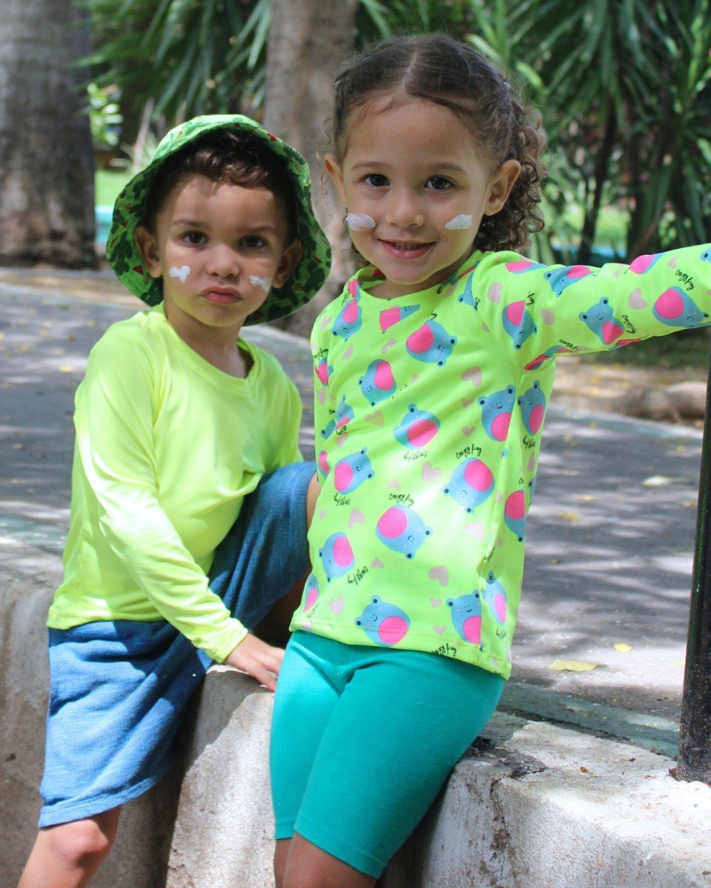 Camisa uv infantil unissex estampada 