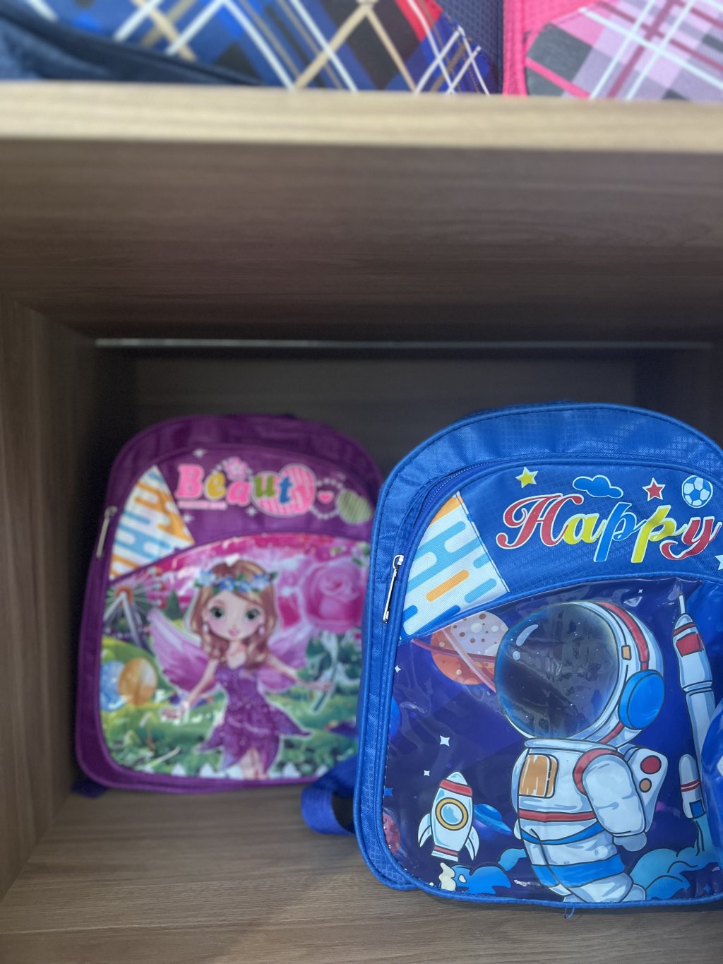 Mochila escolar inf. FEM e MASC