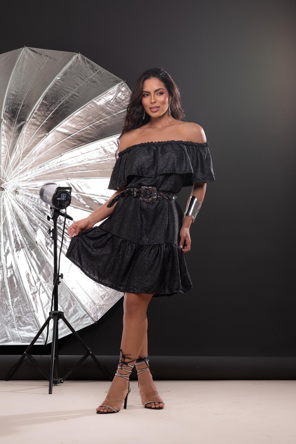 VESTIDO LUREX BABADO 