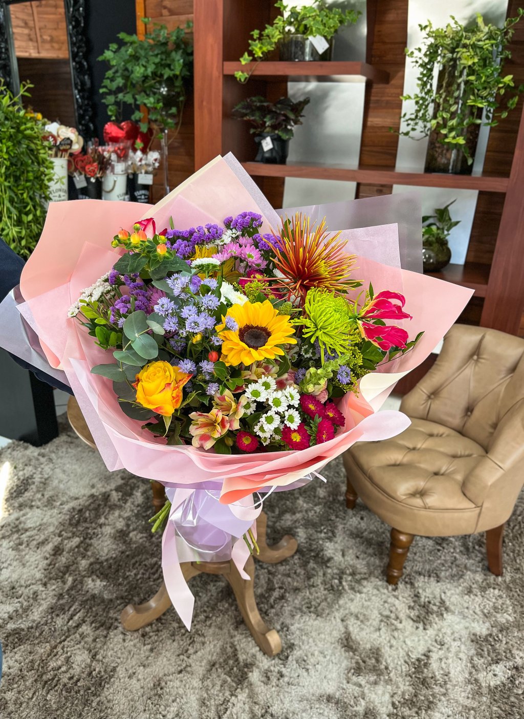 Buquê de flores mistas  M