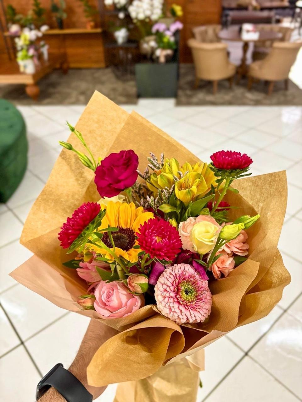 Micro Buquê de flores mistas 