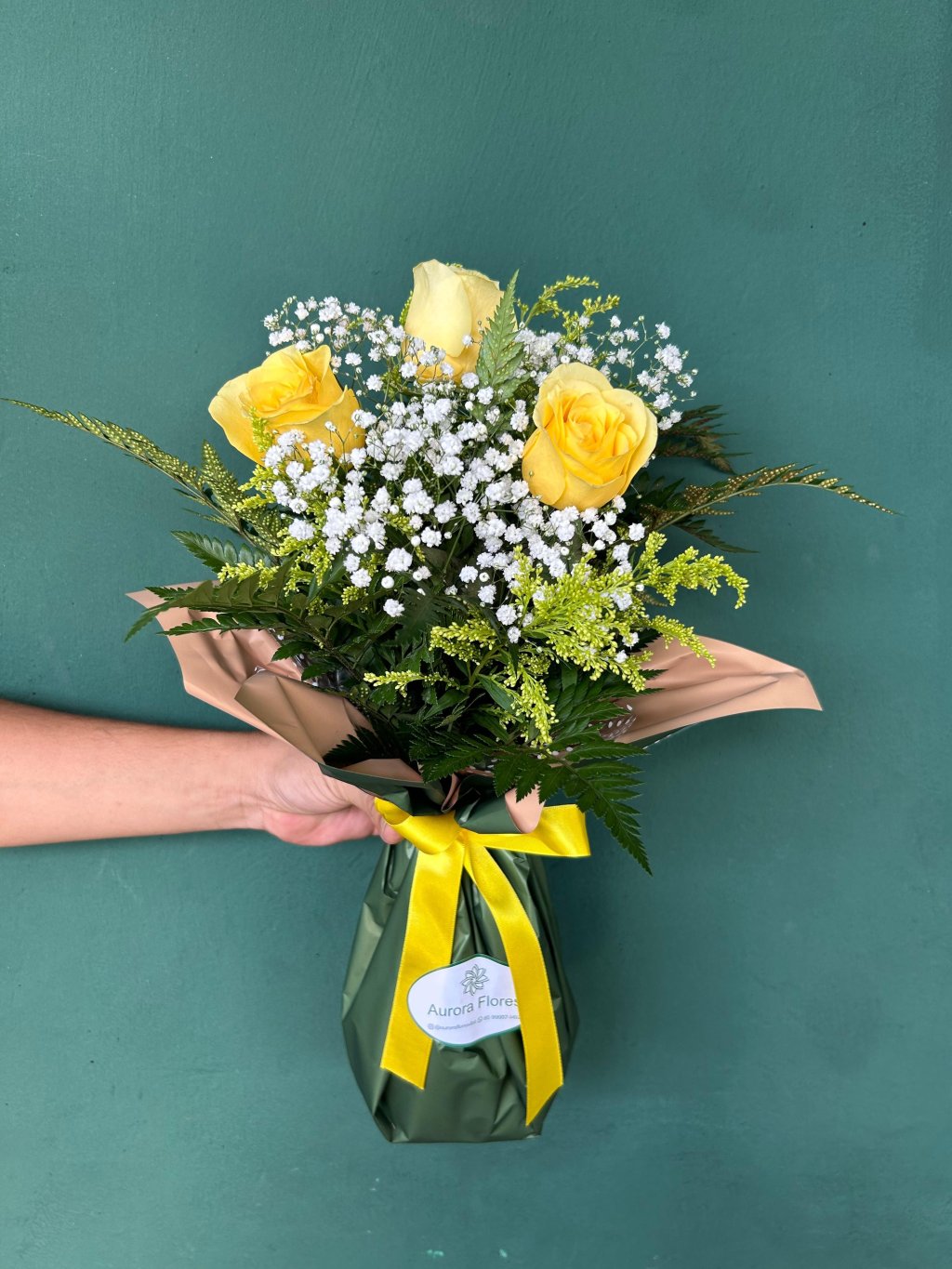 RAMALHETE COM 3 ROSAS AMARELAS (1820)