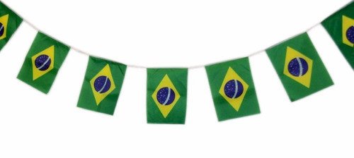 VARAL BANDEIRINHA  UND BRASIL TECIDO 14X21CM 6 METROS