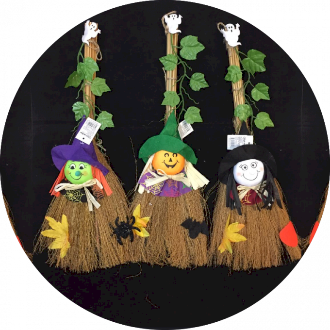 VASSOURINHA HALLOWEEN P PARA PENDURAR UND