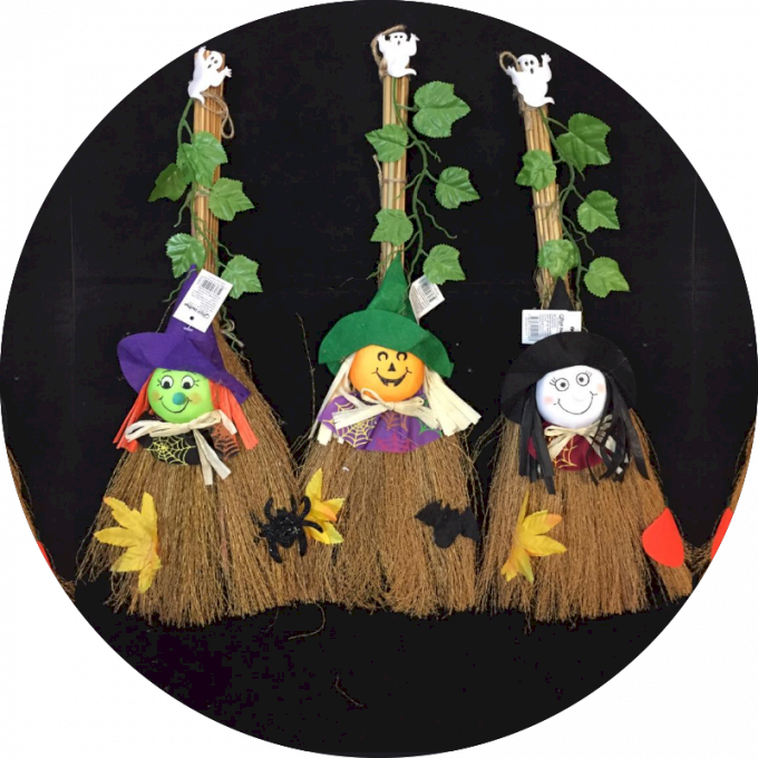 VASSOURINHA HALLOWEEN P PARA PENDURAR UND