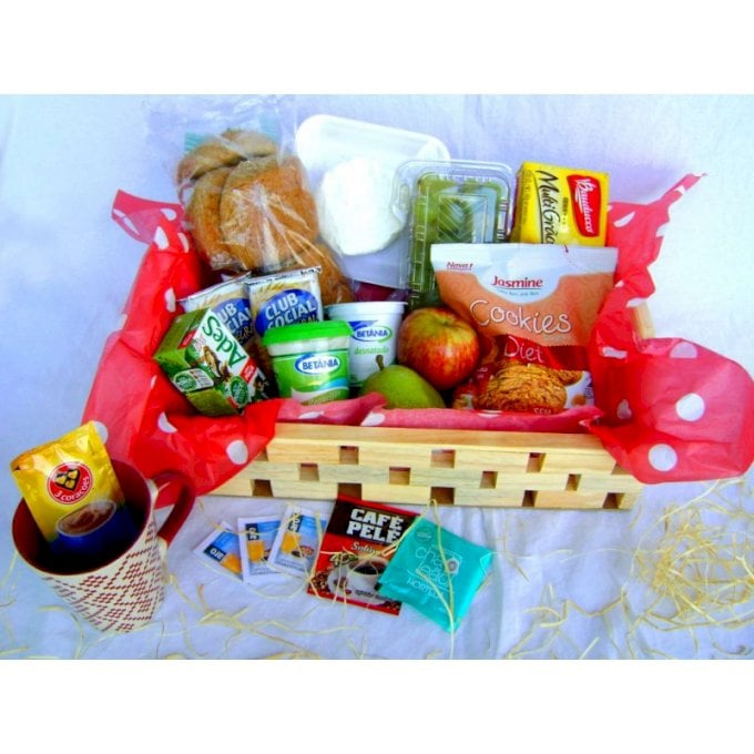 BANDEJA DE MADEIRA GRANDE( SOMENTE S BANDEJA INCLUSA)