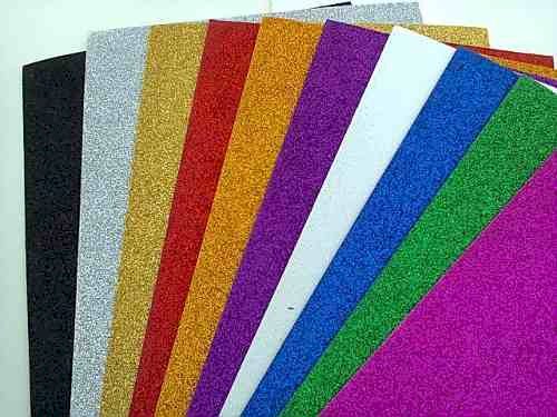BORRACHA EVA GLITTER 40X48CM UND ( MENSIONAR COR DESEJADA VIA WhattsApp)