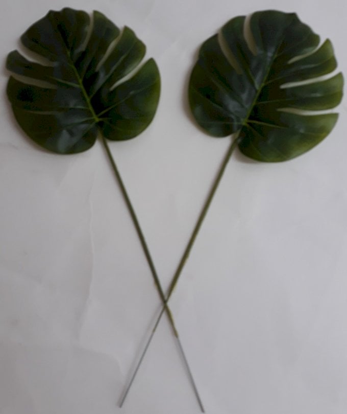 FOLHA PANTONE ARTIFICIAL COM CAULE 35X14X13CM UND