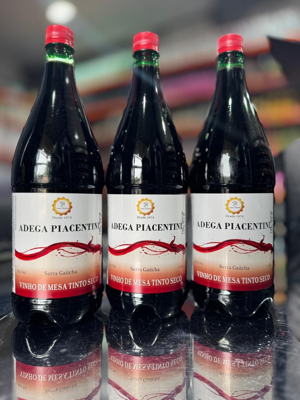 VINHO PIACENTINI TINTO SECO 1,5L UN 