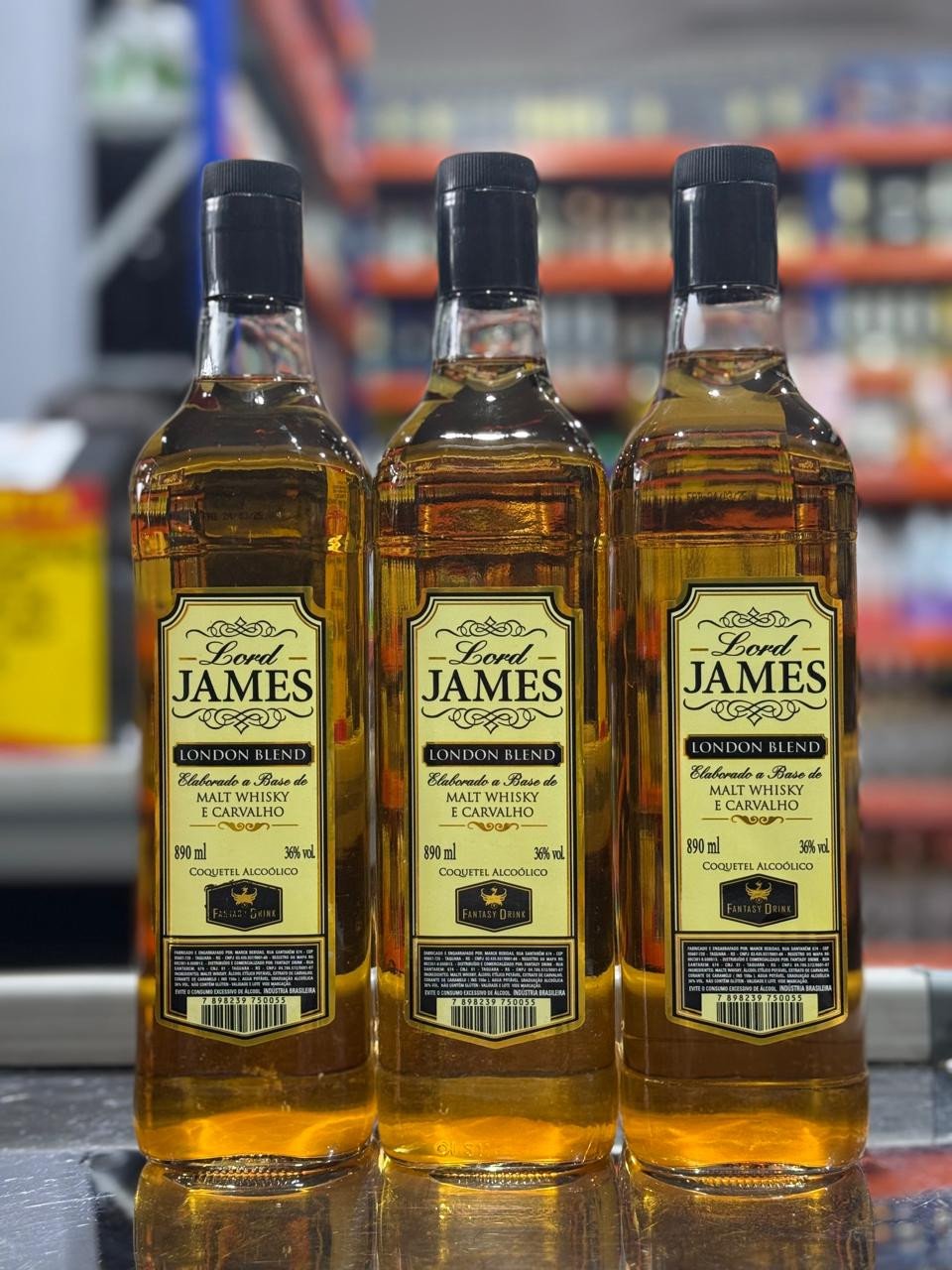 WHISKY LORD JAMES 890ML UND 