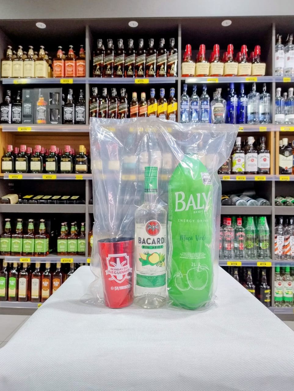 KIT BACARDI BIG APPLE