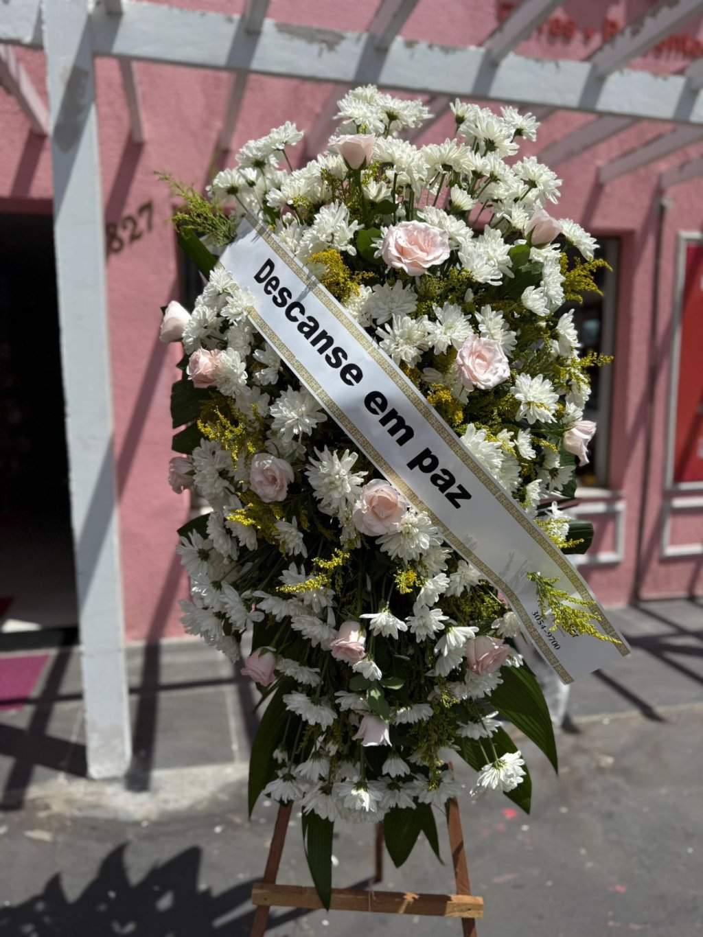 Coroa fúnebre Pérola Eterna