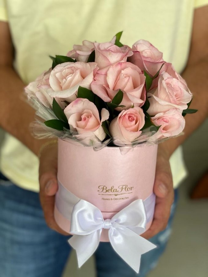 Bac à Fleurs com Rosas Vânia