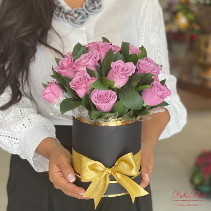 Bac à Fleurs com Rosas Lilás