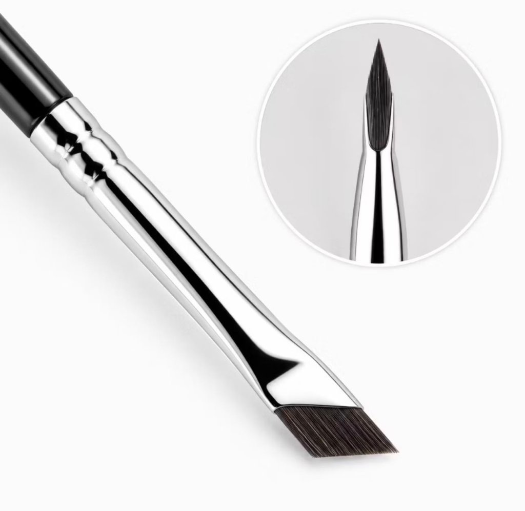 PINCEL CHANFRADO PARA APLICAÇÃO DE HENNA