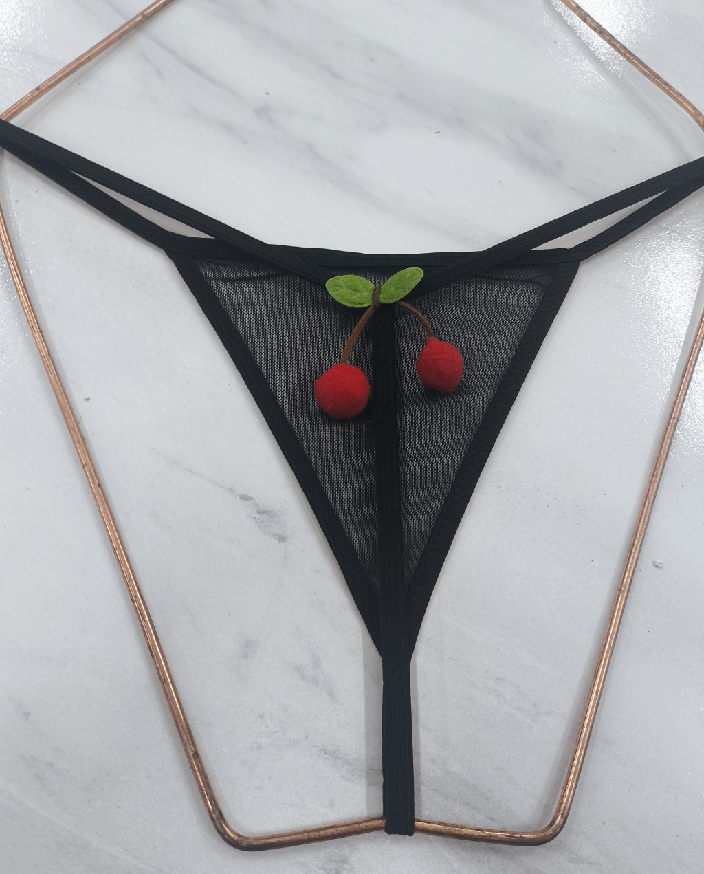 Calcinha Cerejinha (viés)