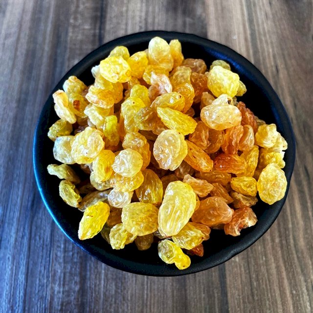 FRUTAS SECAS UVA PASSA BRANCA