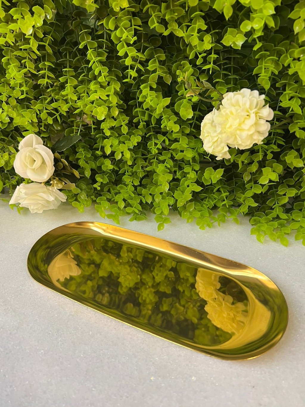 Bandeja dourada instrumentadora 