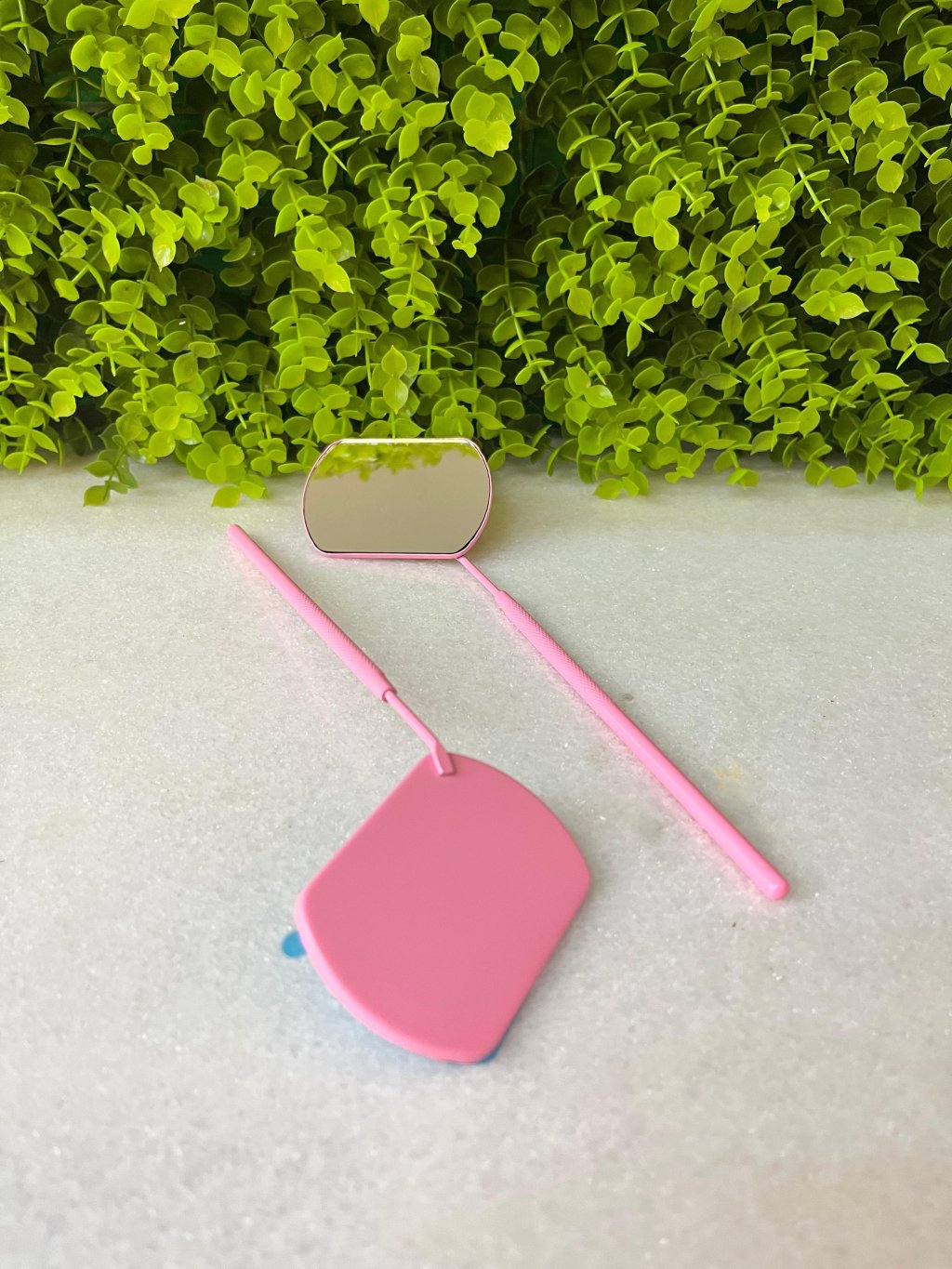 Espelho de metal para cilios