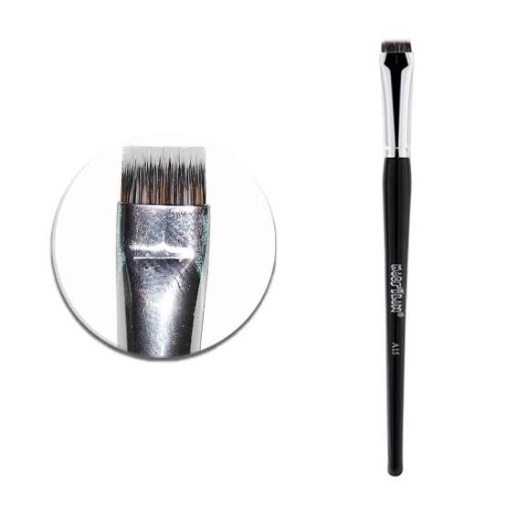 Pincel reto  A 15 macrilan 