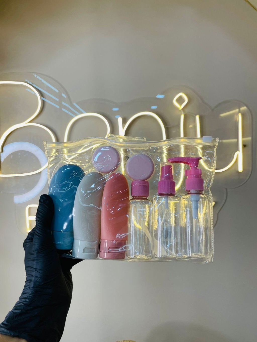 Kit viagem com bisnaga 8 itens