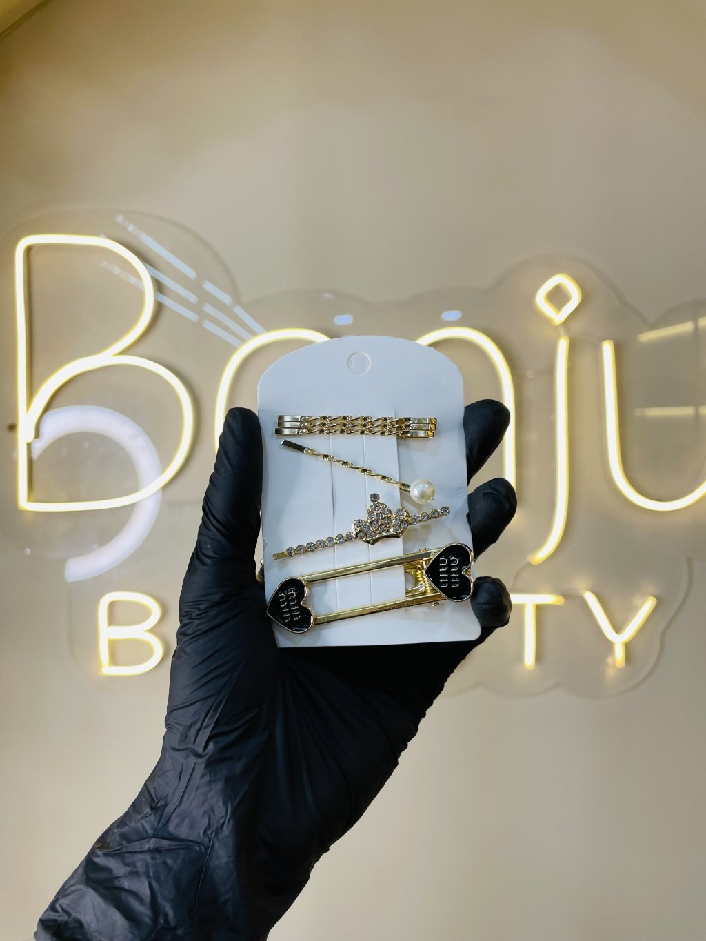 Presilhas estilo miu miu 