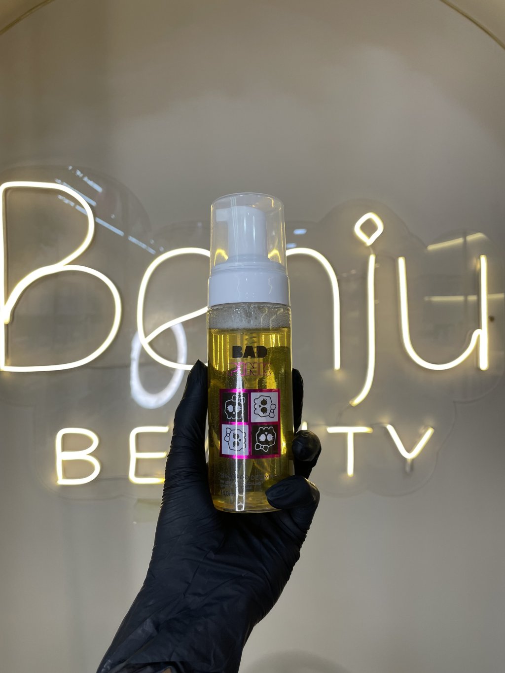 Shampoo de limpeza Bad pink