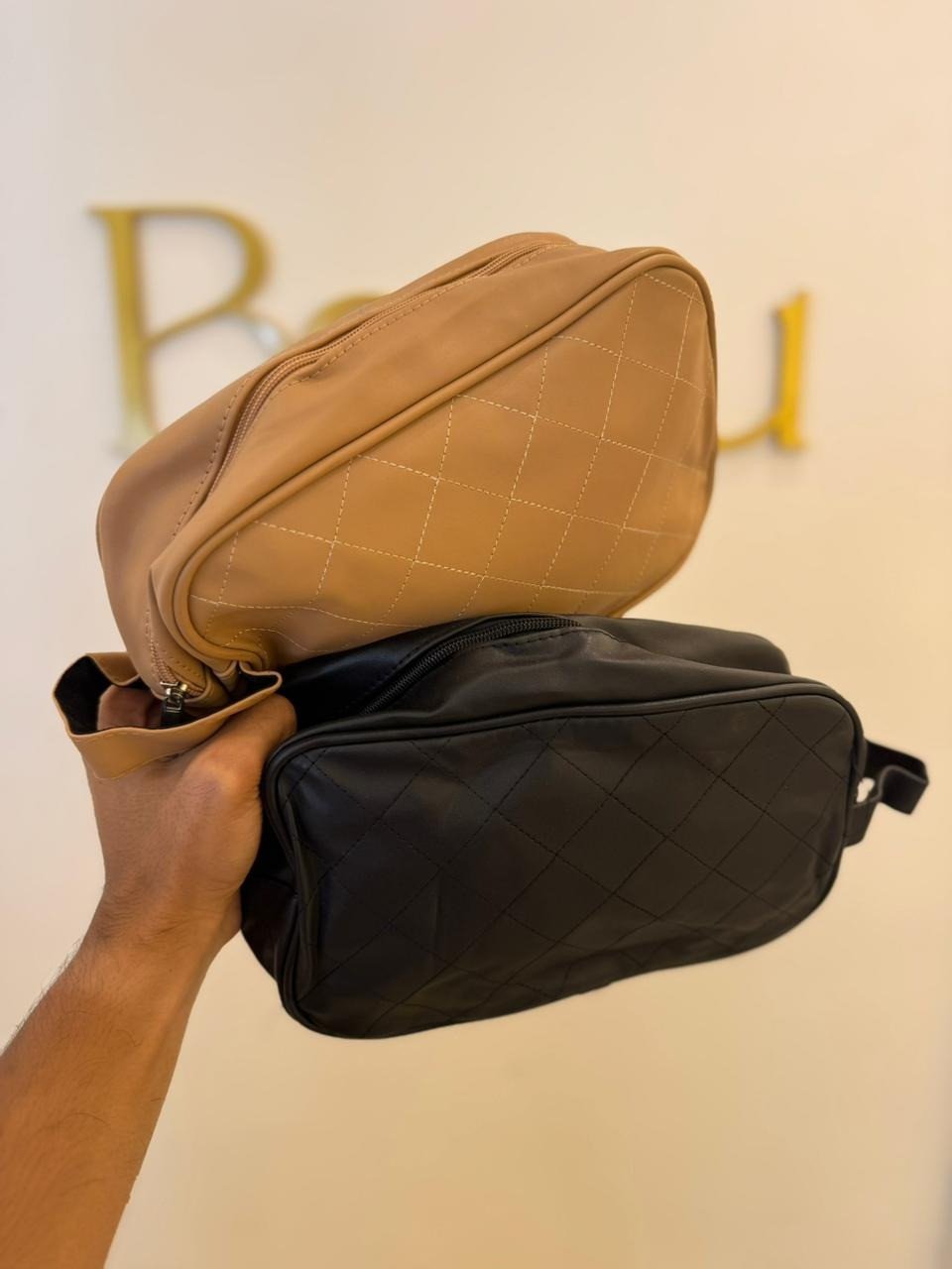 Necessaire couro fake unissex