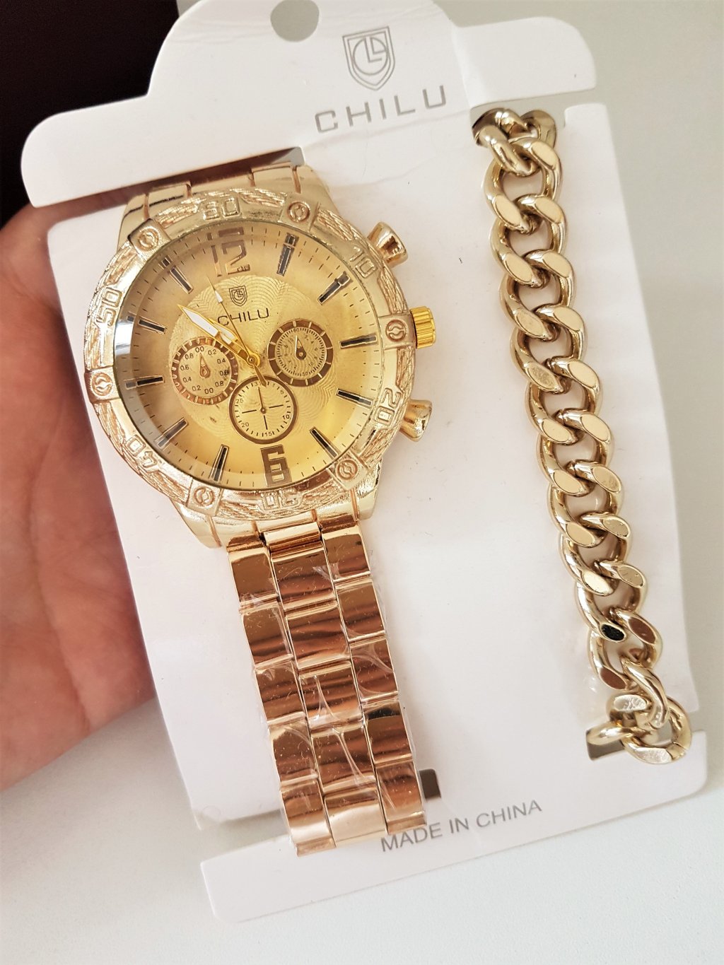 Masc. Ch01 Dourado + Pulseira