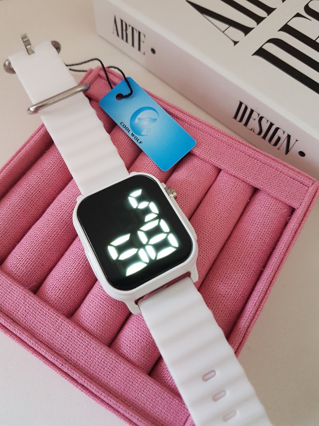 Wolf 2838 Quad. - Branco - Prova d Água