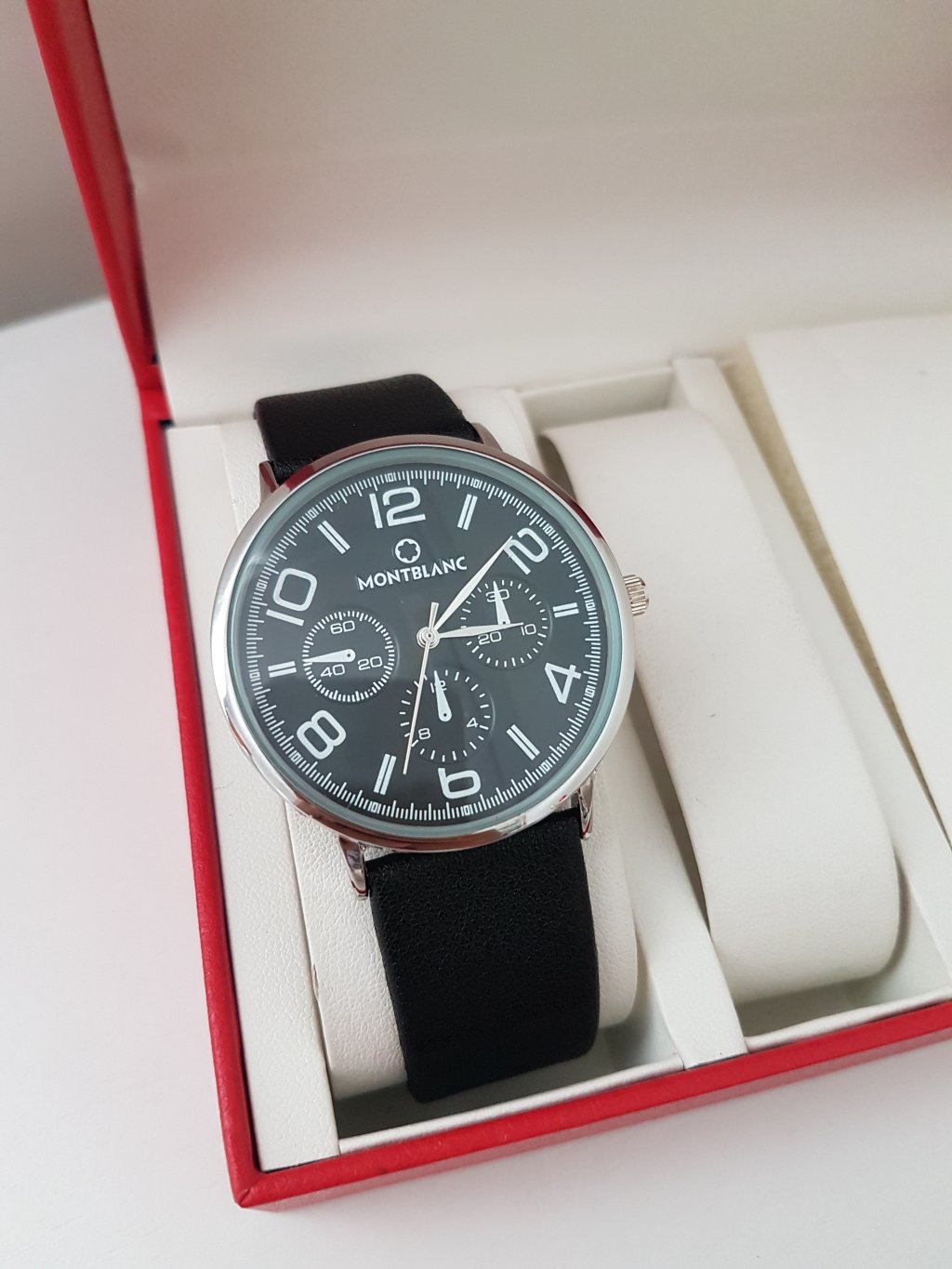 MontBlanc - Prata/Preto - Prova d Água