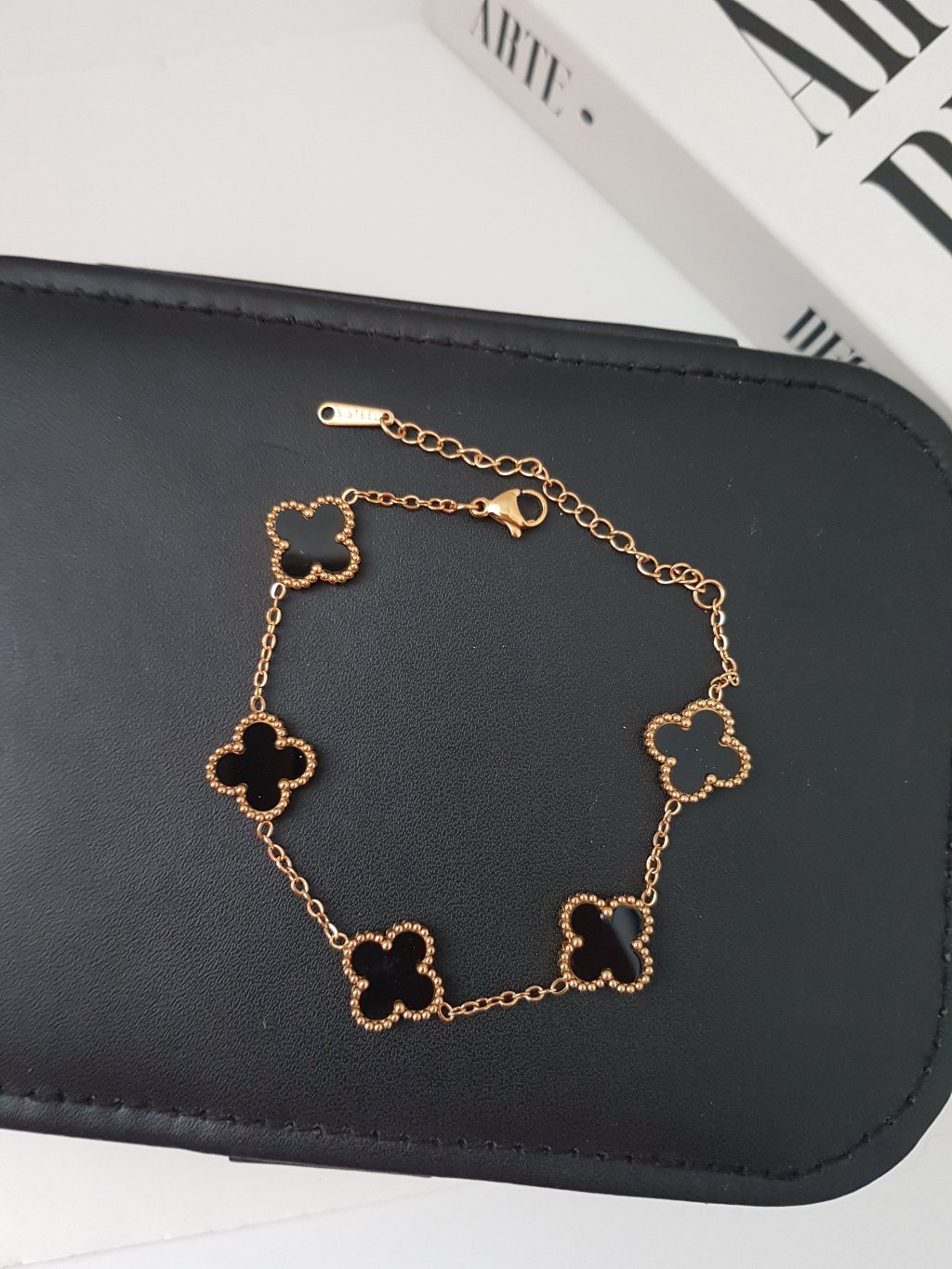 Pulseira Trevo Preto - Aço Inoxidável