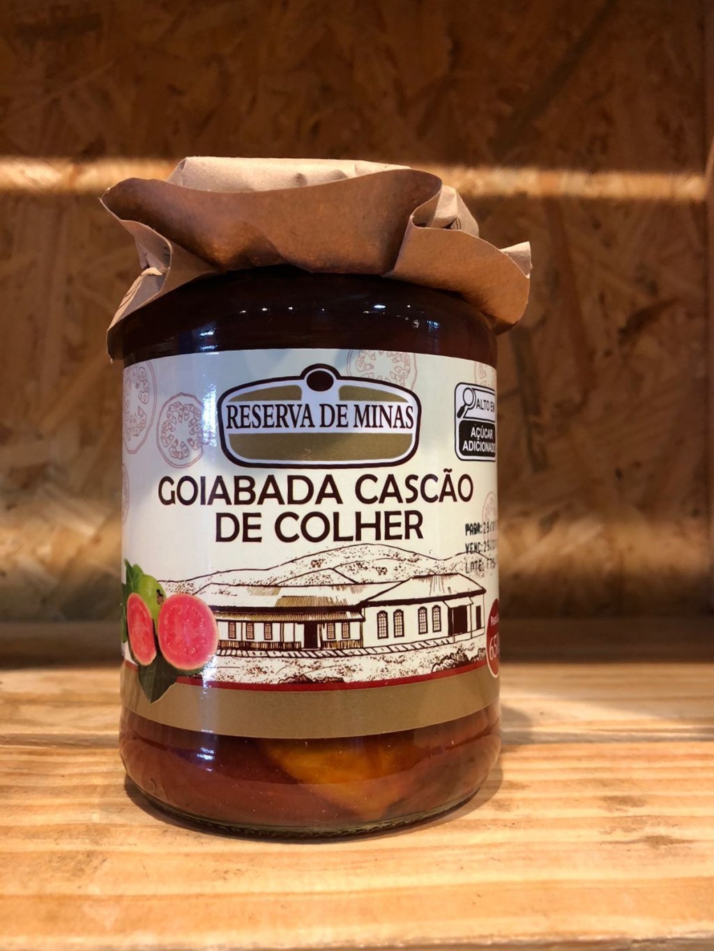 GOIABADA CASCAO DE COLHER 650GR - RESERVA DE MINAS - R$22,00