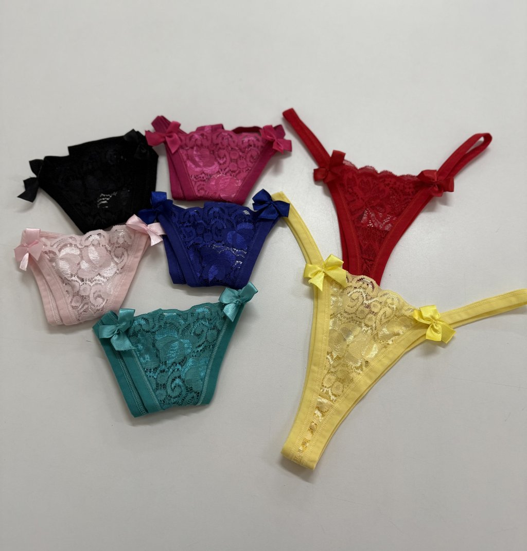 Fio todo em renda , dois laços 