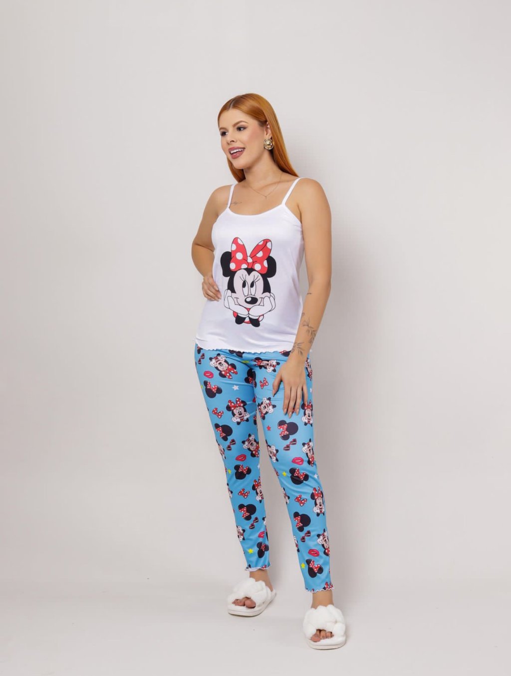 Pijama de calça e blusa com alça 
