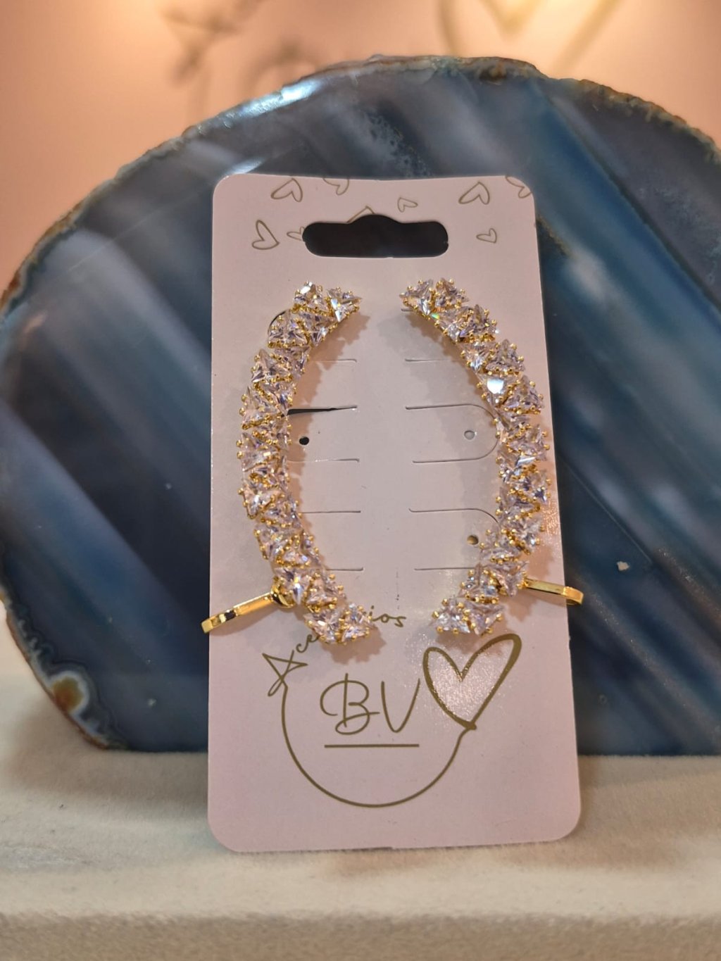  Ear cuff