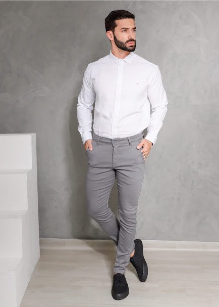 CALÇA ALFAIATARIA DE SARJA CINZA