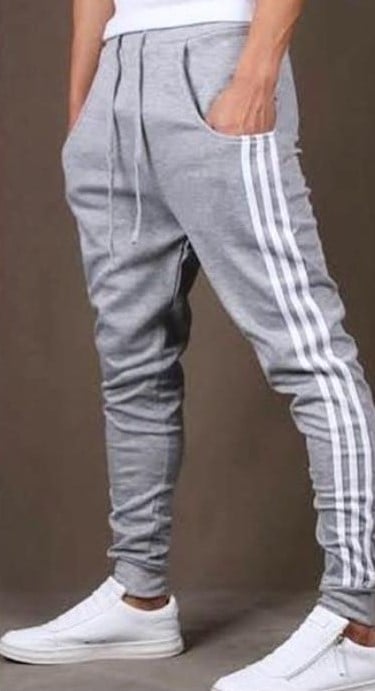 CALÇA MOLETOM COM PUNHO MASCULINO