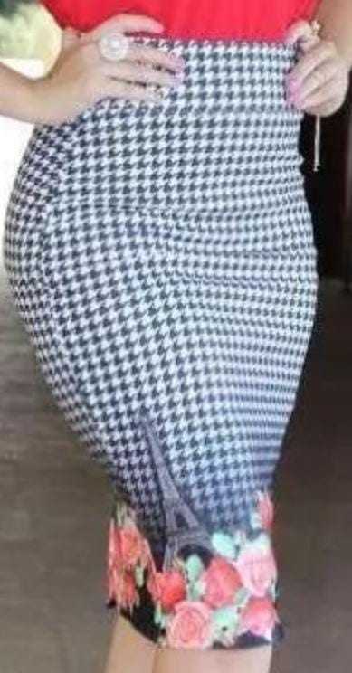 MODELAGEM SAIA LAPÍS