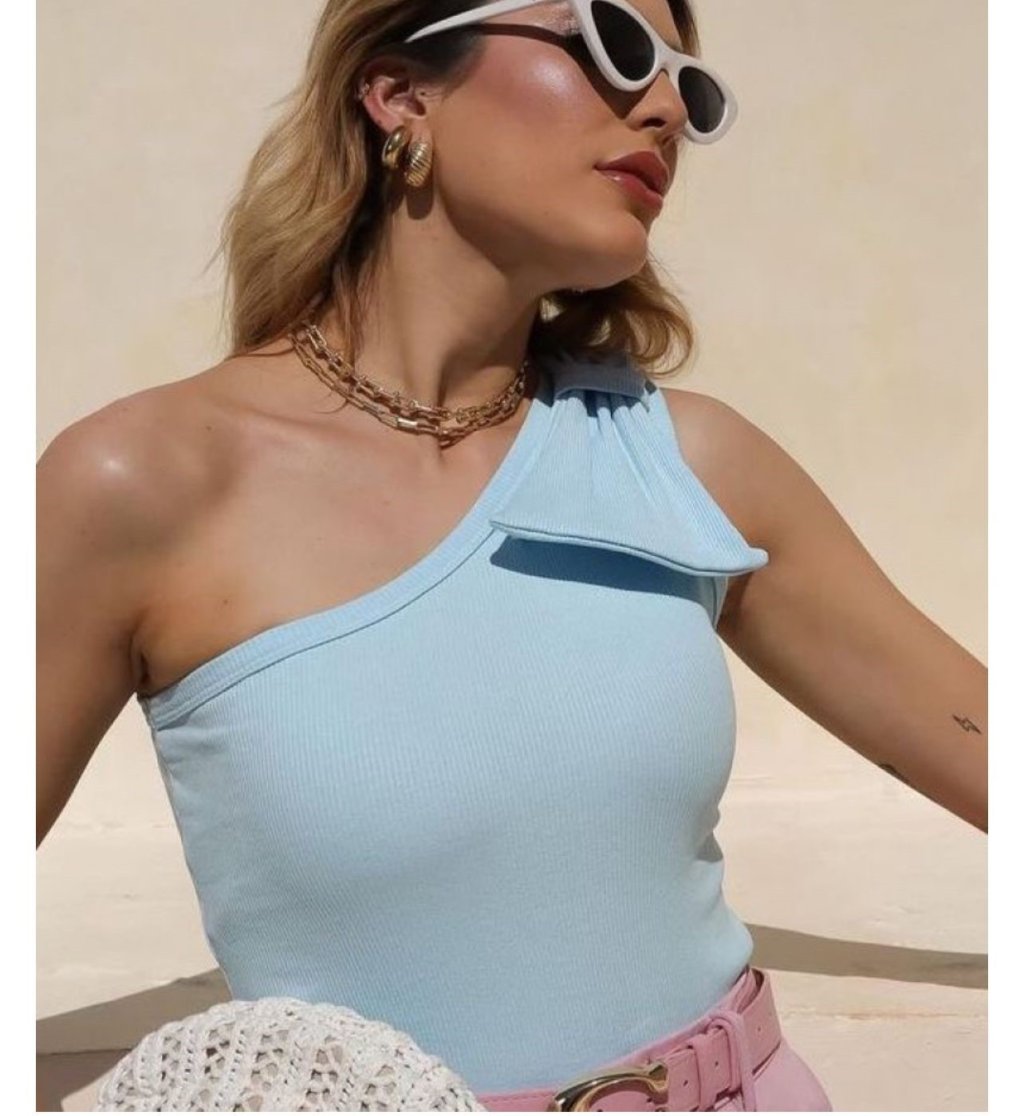 BLUSINHA OMBRO ÚNICO 2