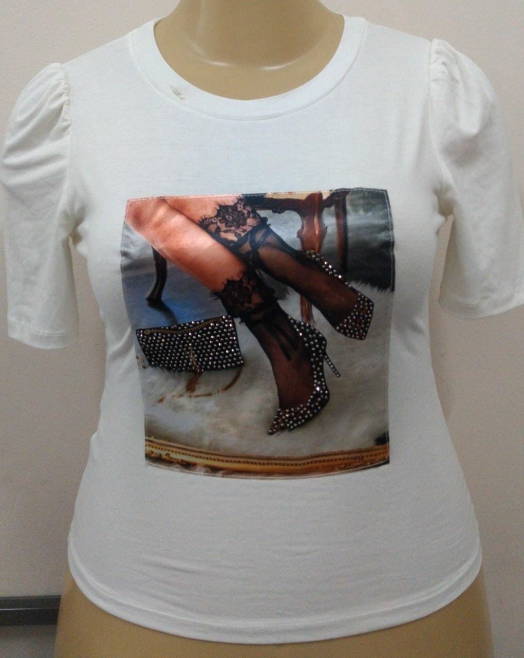 BLUSINHA MANGA PRINCESA PLUS SIZE