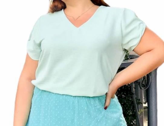 BLUSINHA DECOTE V PLUS SIZE