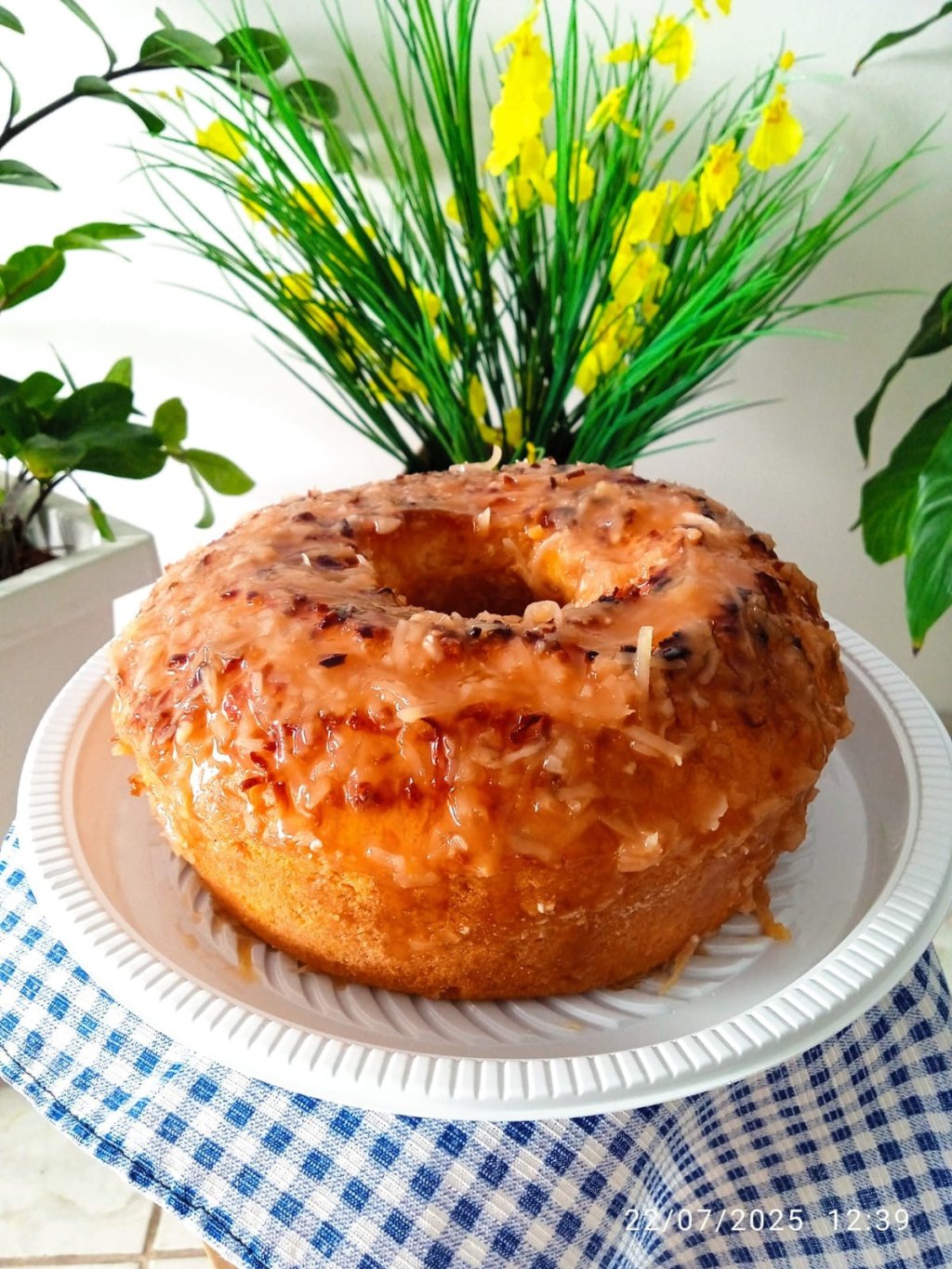 ENCOMENDA - Bolo de fubá c/coco