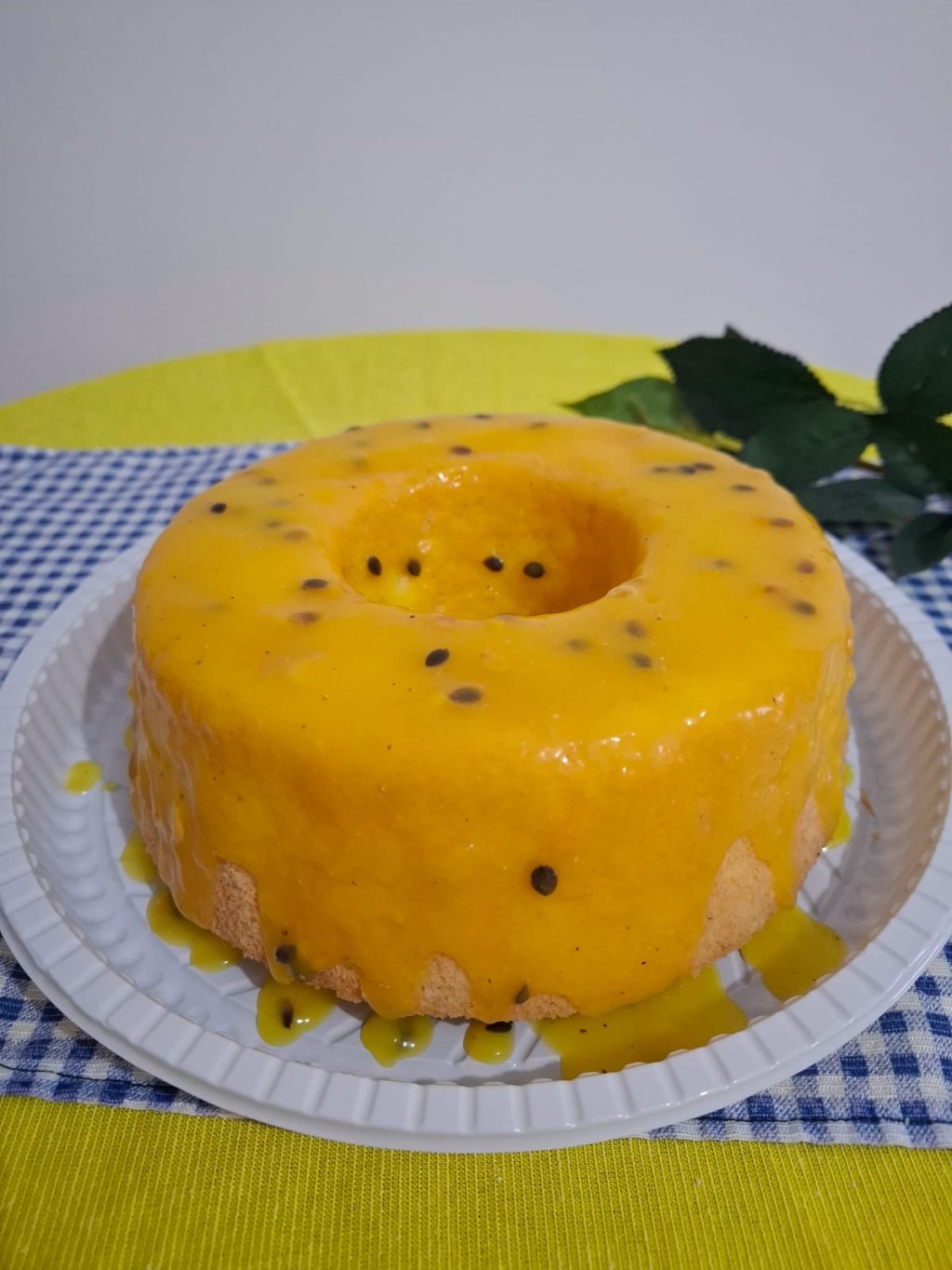 ENCOMENDA - Bolo de maracujá Puro Amor