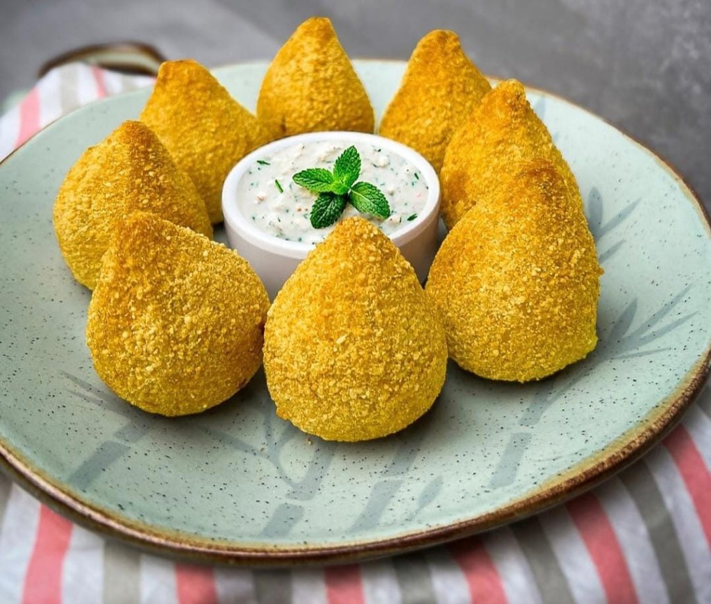 Coxinha Maromba  sem leite (batata doce)