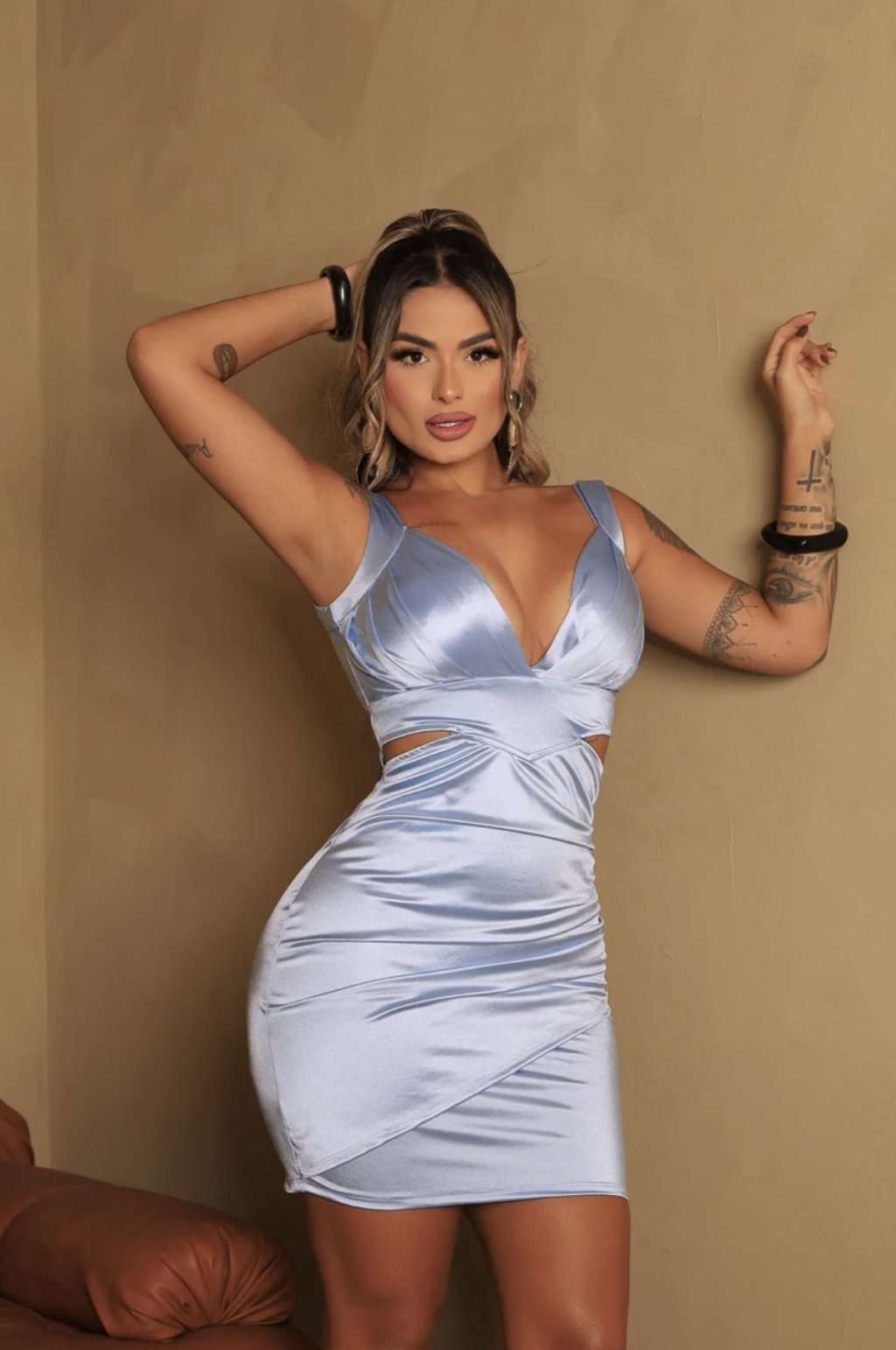 VESTIDO VERDE AGUA