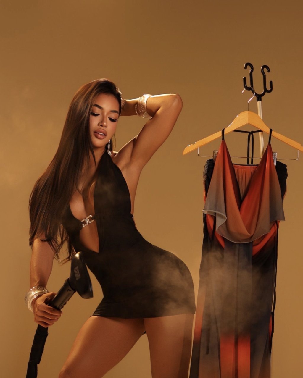 VESTIDO PRETO