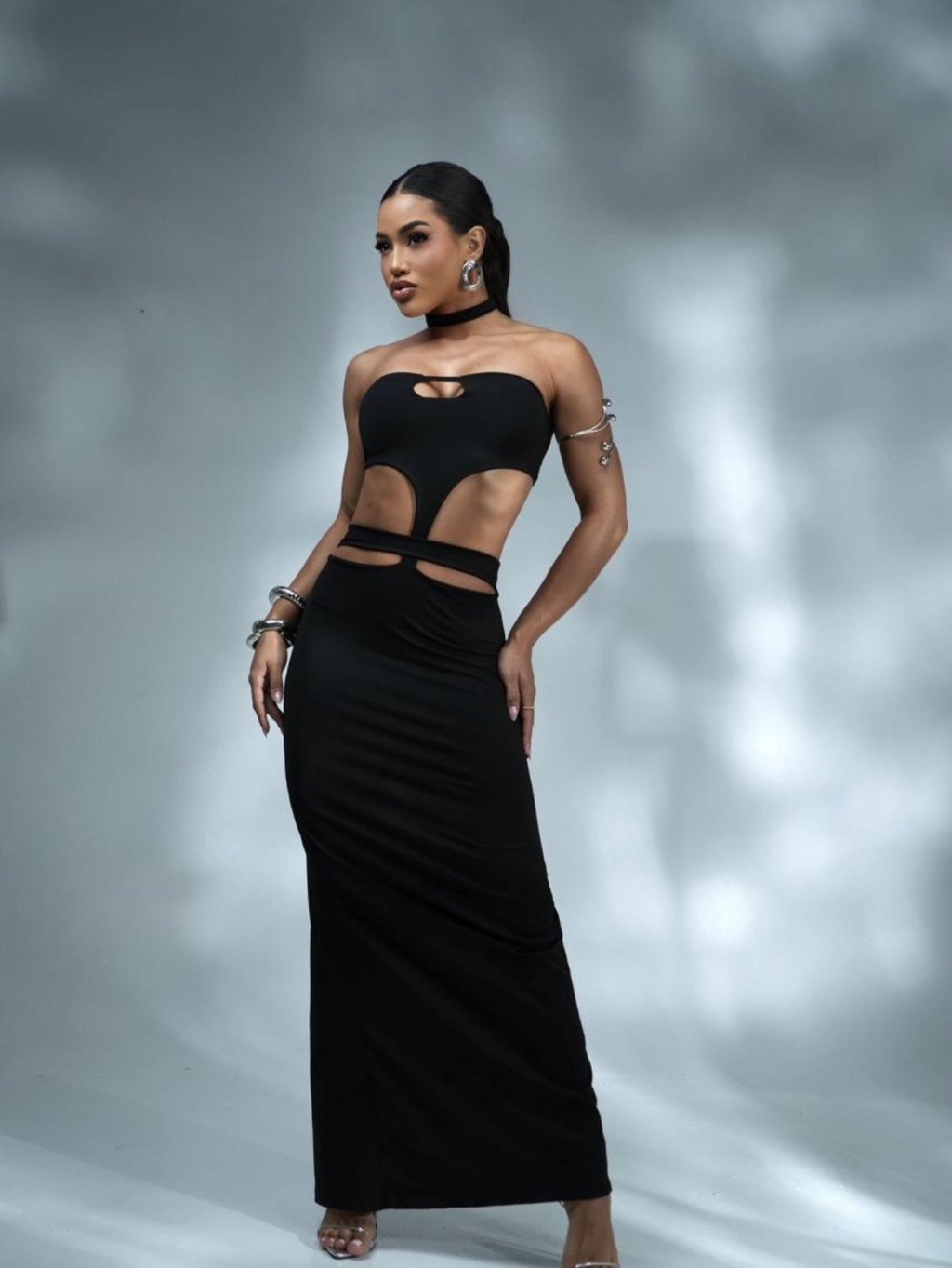 VESTIDO PRETO